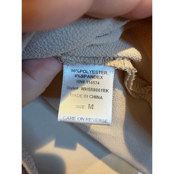 Ro & De Taupe Longline Button-Down Blouse Size M - Picture 4 of 5
